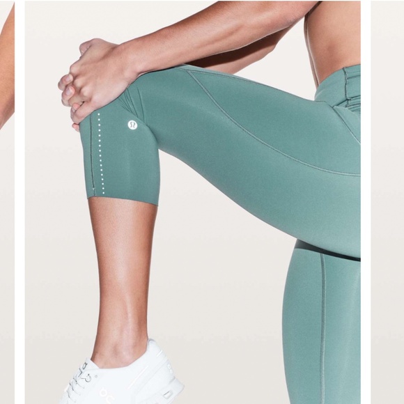 Lululemon Fast & Free Crop II *Nulux 19" Sea Steel Leggings Size 4 - Picture 6 of 6